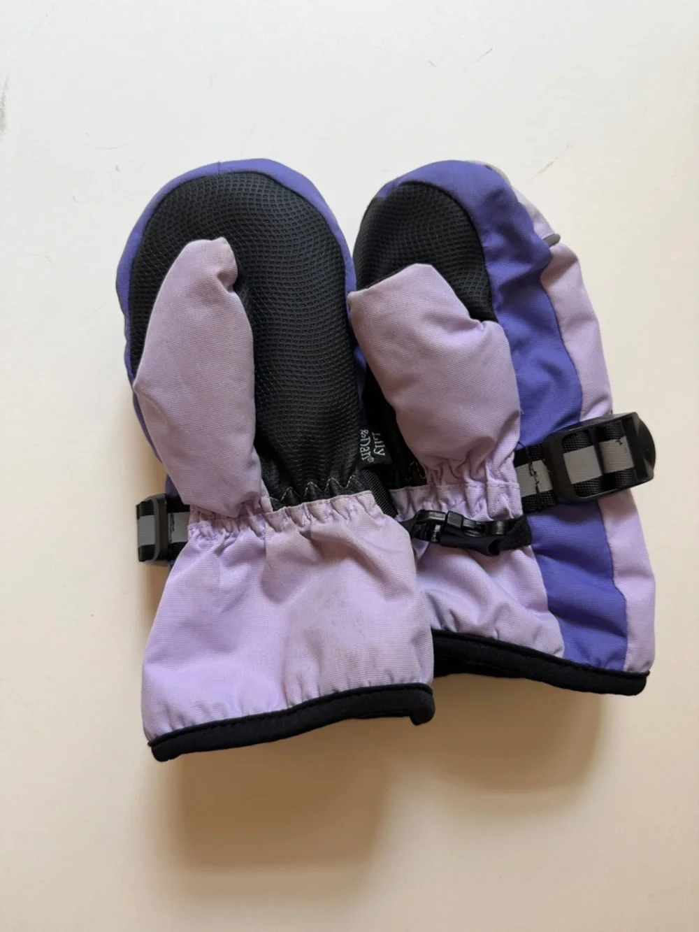 Kids Purple Winter Mittens with Grip